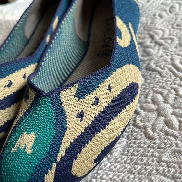 Rothy's Women's Blue and Cream Flats - Picture 7 of 8